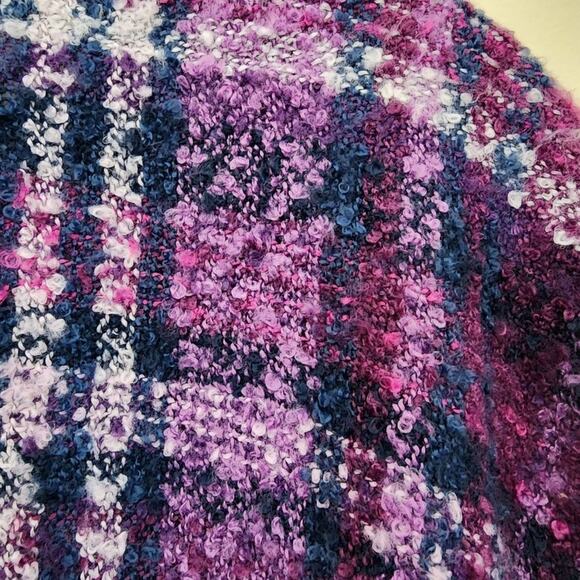 Woolrich super soft purple plaid blanket poncho with tassel trim one size - Picture 5 of 10